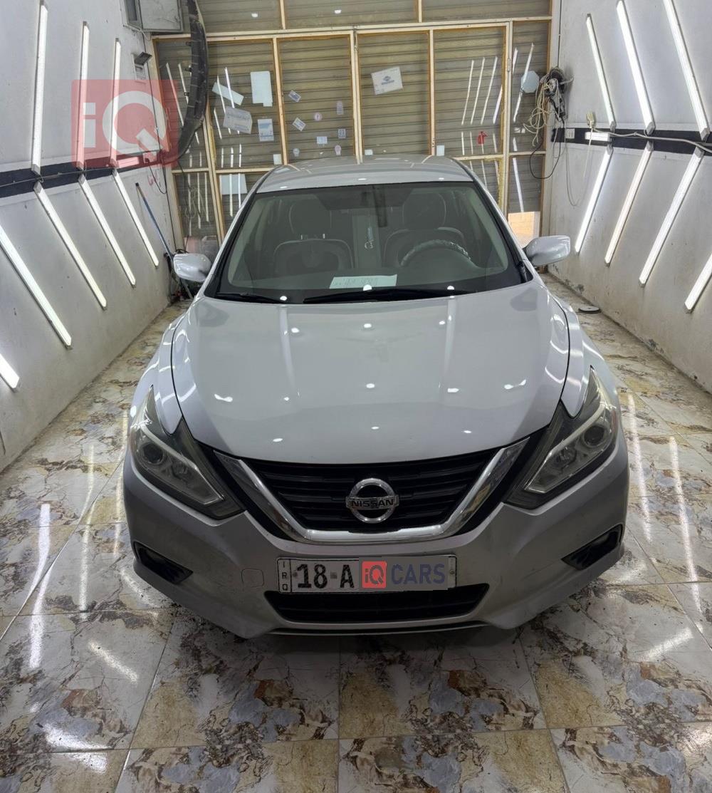 نيسان ألتيما